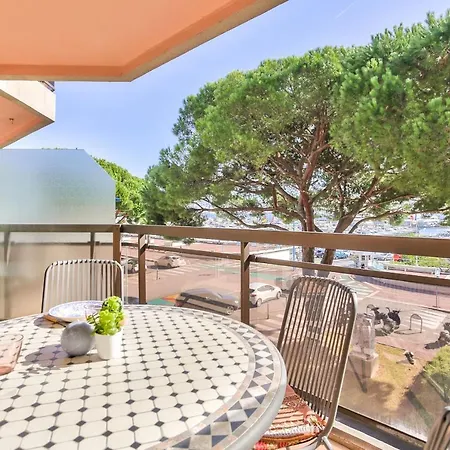 Studio Face Au Port à 2 Minutes De La Plage Apartamento